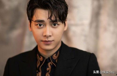 爱豆吃瓜娱乐酱陈伟霆,从爱豆到吃瓜达人，揭秘他的娱乐人生